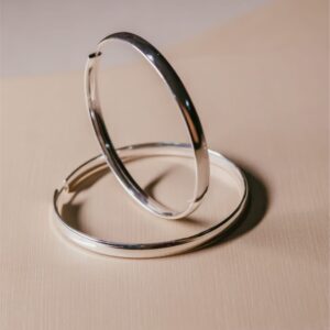 Brinco de Argola Fio Grosso em Prata 925