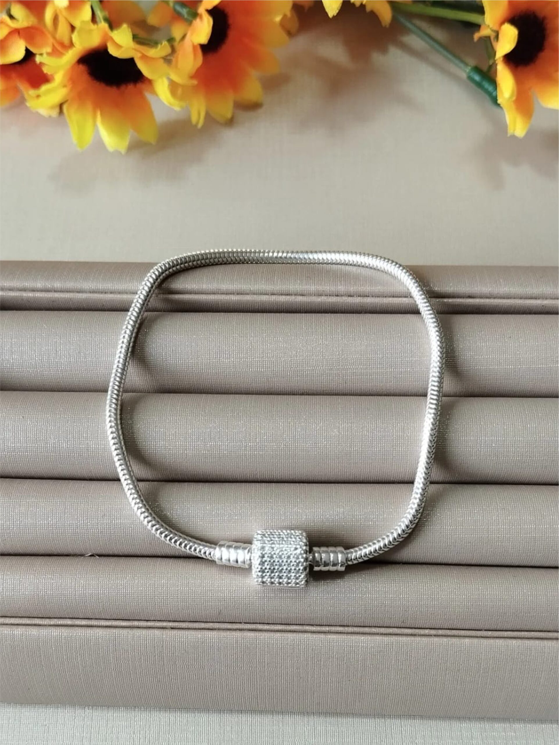 Pulseira para Berloques Tambor Cravejado Zircônia Frente em Prata 925