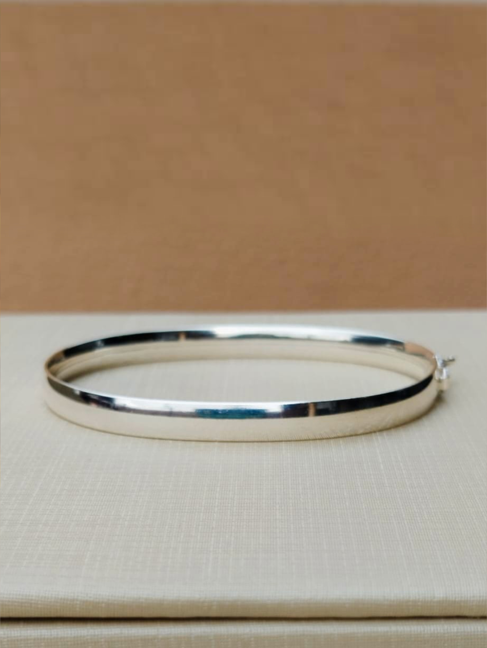 Bracelete Fio Arredondado em Prata 925