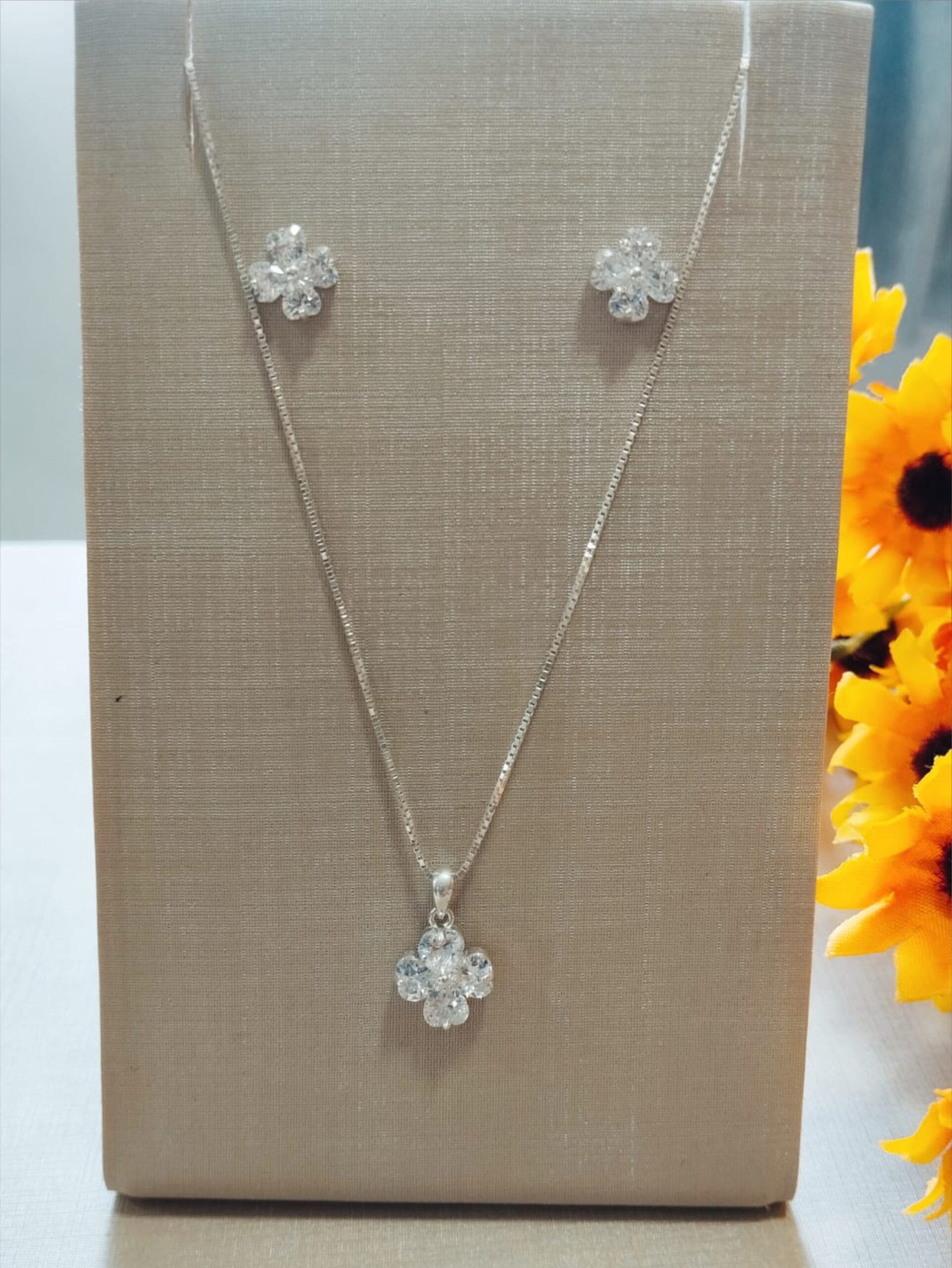 Conjunto Zircônia em Prata 925