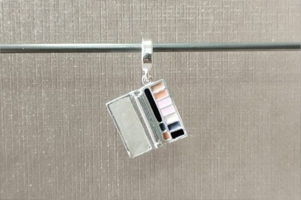 Berloque Paleta Lancôme em Prata 925 - Imagem 3